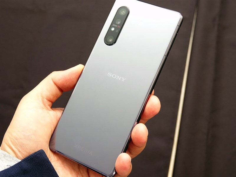 Sony Xperia 1 II có hỗ trợ sạc không dây